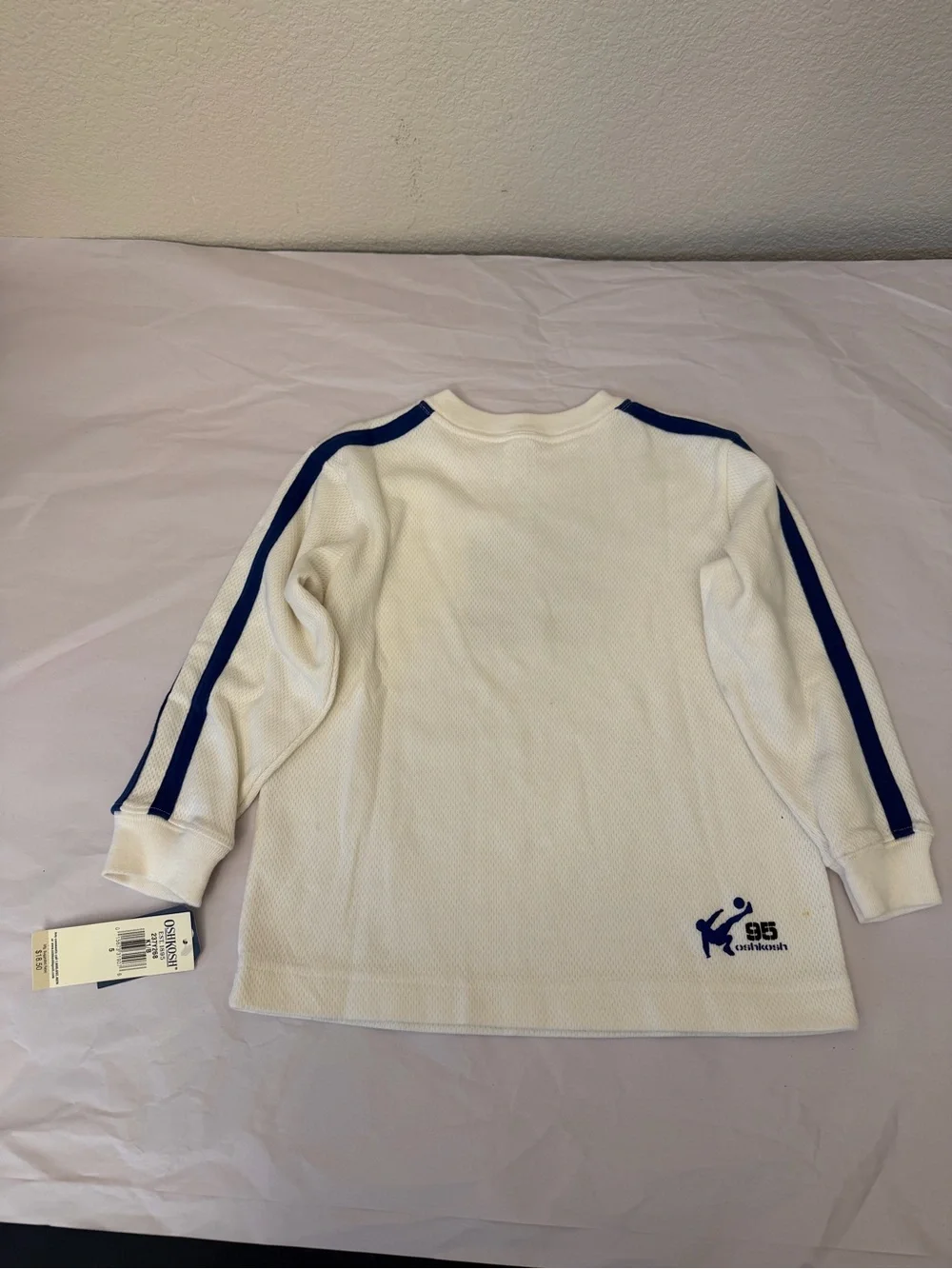 Oshkosh Boys Cream Long Sleeve Soccer Graphic Top with Navy Stripes Sz 5 *Read*